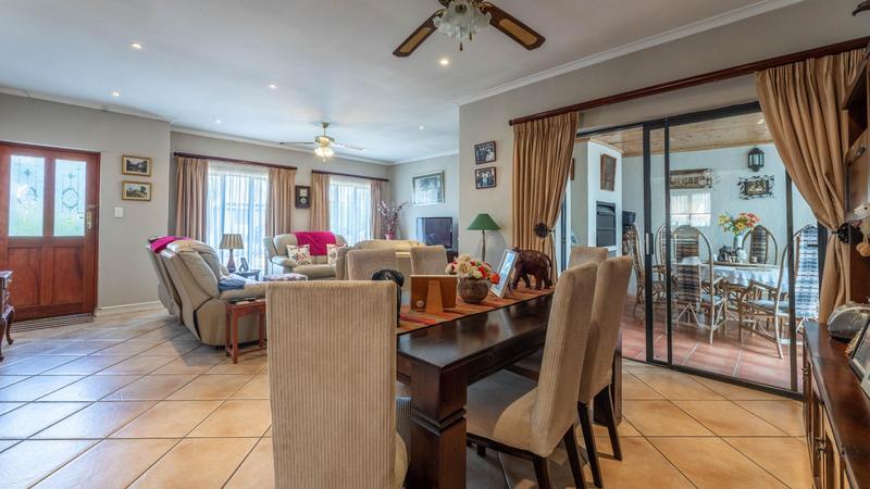 3 Bedroom Property for Sale in Atlantic Beach Golf Estate Western Cape